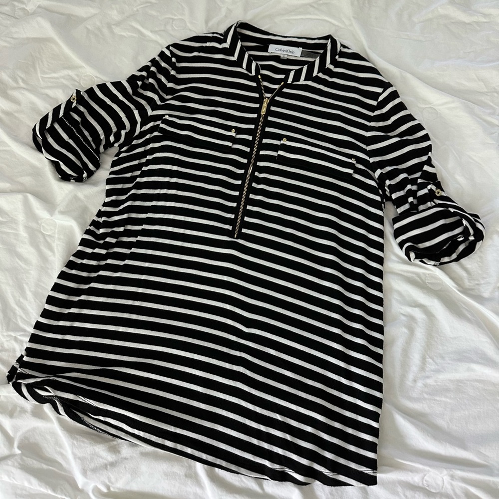 Black & White Calvin Klein Too